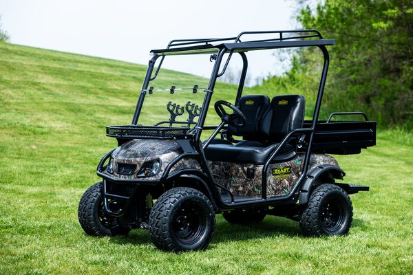Four wheel drive golf carts
